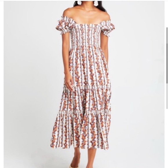 O.P.T Daphne Square Neck Smocked floral midi dress size M - Picture 2 of 9